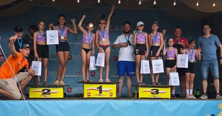 Janowickie siatkarki na podium w Ogólnopolskim Turnieju piłki siatkowej plażowej 