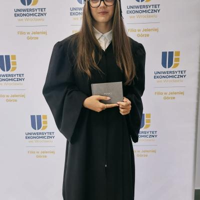 Uczennica janowickiej szkoły absolwentem 7. edycji projektu „Uniwersytet Liderów”