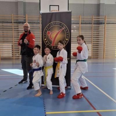 Otwarte konsultacje kadry Dolnego Śląska w karate 