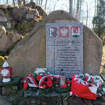 Obchody 86. rocznicy deportacji Sybiraków w Janowicach Wielkich 