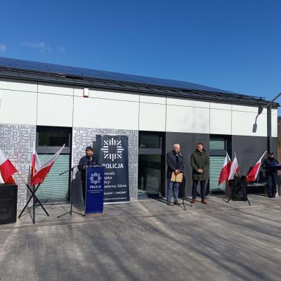 Uroczyste otwarcie posterunku Policji w Janowicach Wielkich 