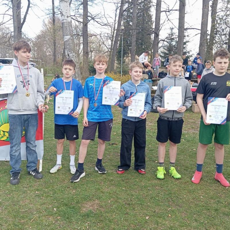 Szkolni medaliści Mistrzostw Powiatu Karkonoskiego w biegach przełajowych 2026